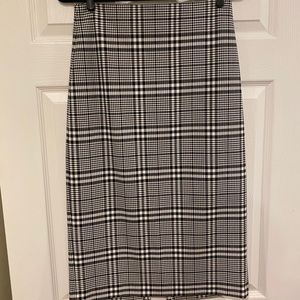 ❌SOLD❌ Zara Plaid Checkered A-Line Skirt (Midi)
